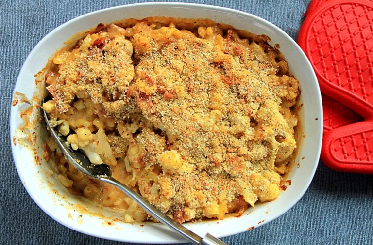 The Best Cauliflower Mac and Cheese with Turkey Bacon