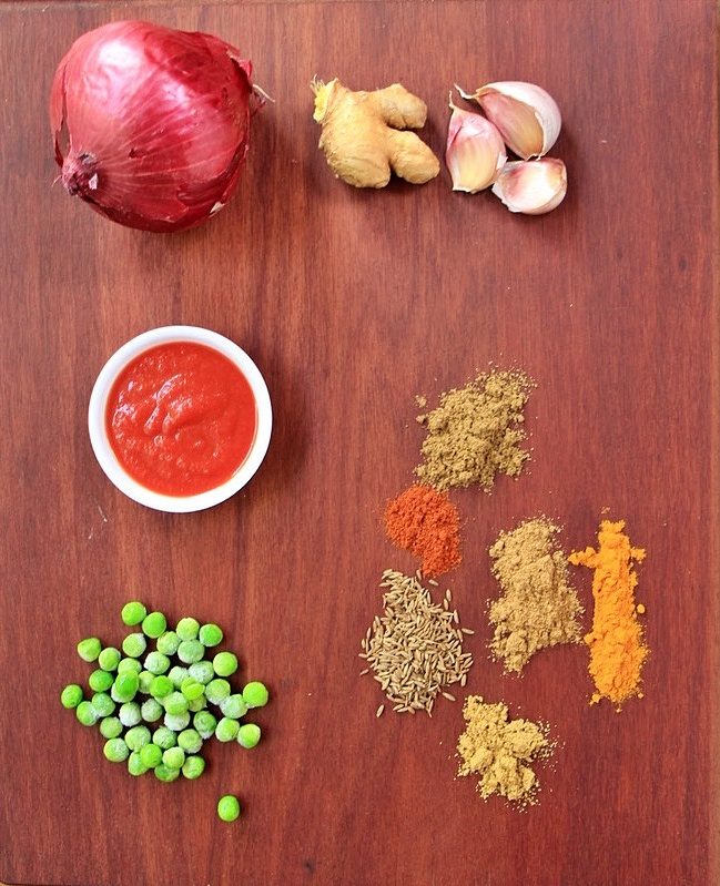 Ingredients for bharta