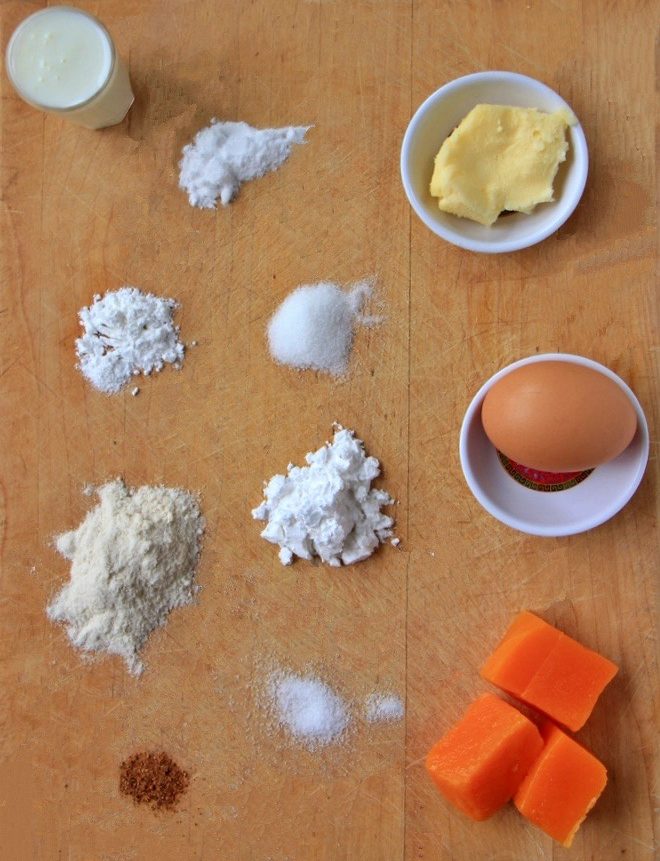 Ingredients for pumpkin pancakes