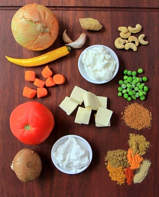 Ingredients for paneer korma