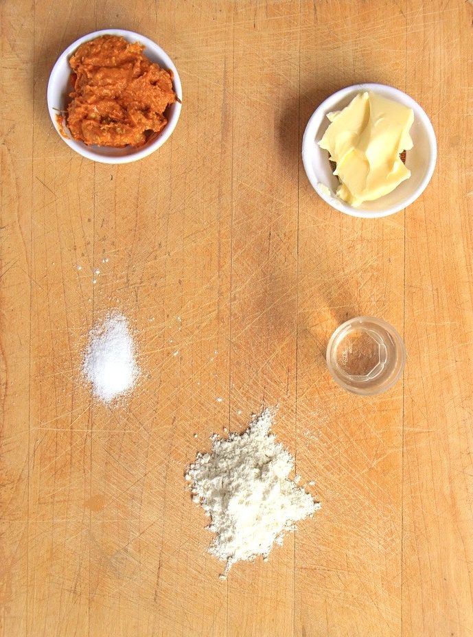 Ingredients for butter chicken pasties