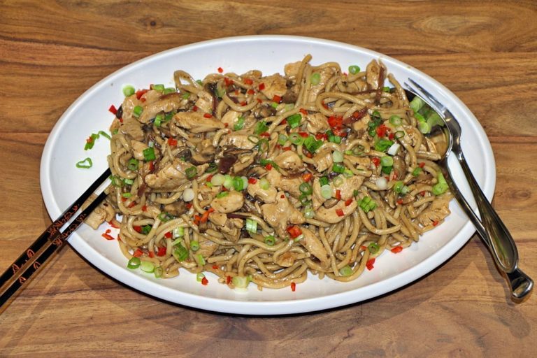 Shanghai Noodles with Chicken