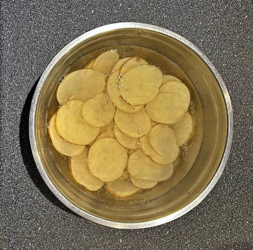 Potatoes for bhajia