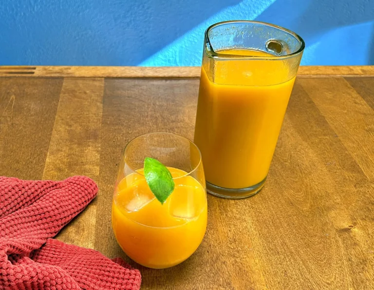 Mango agua fresca