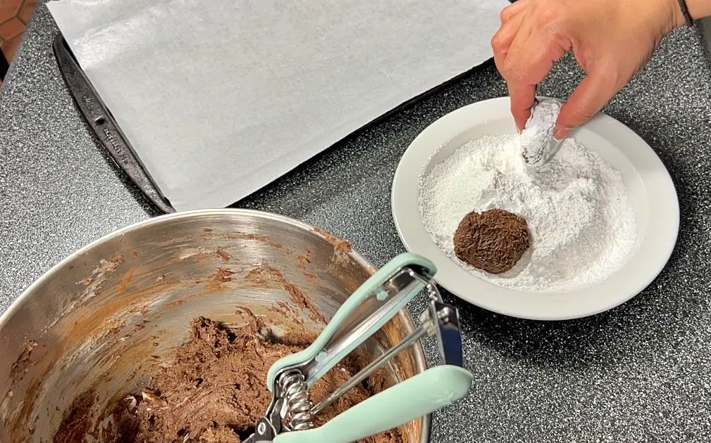 Ready to bake crinkle cookies