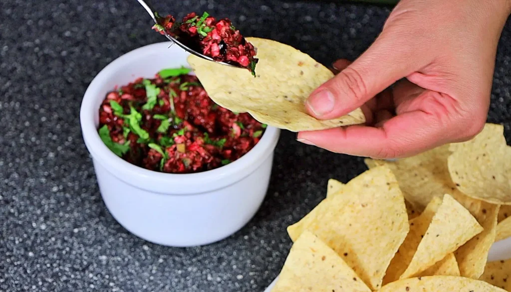 Cranberry salsa bite